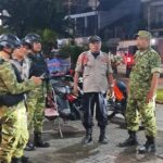 Koramil 08/Duren Sawit Gelar Patroli Keliling Jaga Keamanan dan Antisipasi Cuaca Ekstrim