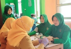 Persit Ranting Kepohbaru Bojonegoro Rayakan HUT ke-80 dengan Layanan Pemeriksaan Kesehatan Gratis