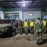 Jaga Keamanan Wilayah, Babinsa Koramil 02/Pondok Gede Gelar Patroli Kendaraan Maung