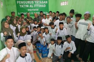 Danrem 052/Wijayakrama Berbagi Kebahagiaan dengan Anak Yatim Yayasan Al-Ittihad Palmerah