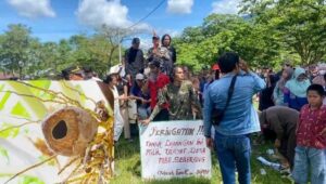 Ribuan Warga Tabeak Demo Sengketa Tanah Ulayat Taba Seberang