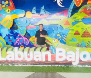 Menimbang Ulang Sekat Formalisme Media di Manggarai Barat