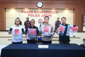 Polisi Ungkap Peredaran Bahan Peledak Ilegal di Surabaya