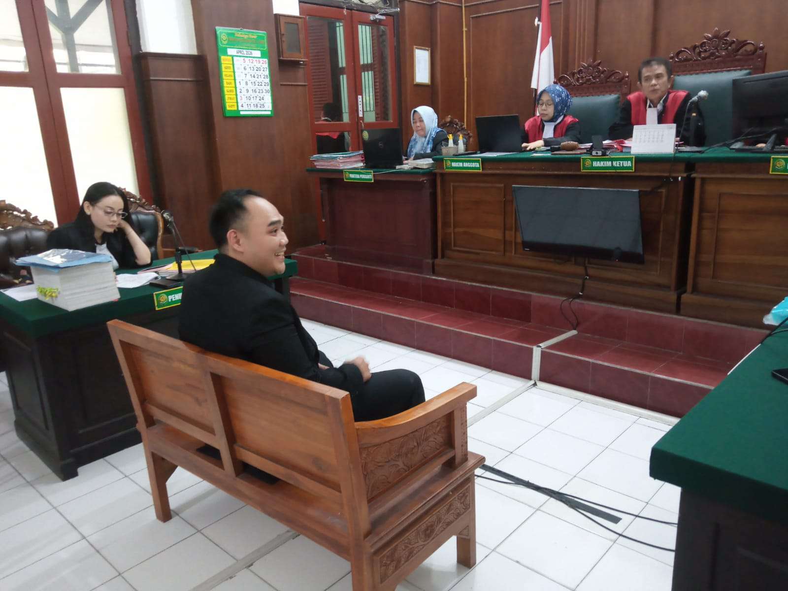 Foto: Suasana sidang kasus penipuan dan penggelapan investasi nikel di Pengadilan Negeri Surabaya