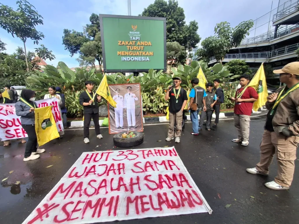 Demo Mahasiswa Sentil Kinerja Wali Kota Tangerang