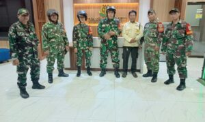 Sinergi Aparat dan Warga, Koramil 02/Matraman Gelar Patroli Sahur Ciptakan Wilayah Aman dan Kondusif