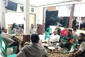 Jaga Wilayah Tetap Aman dan Kondusif, Koramil 06/Cakung Bersama Komduk Gelar Patroli Siskamling Keliling
