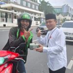 Melalui Program Mengetuk Pintu Langit Pegadaian Kanwil VIII Jakarta 1 Berbagi Iftar dan Takjil