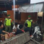 Jaga Wilayah Binaan, Koramil 04/Jati Asih Laksanakan Patroli Bermotor Dan Jalan Kaki