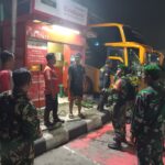 Patroli Malam, Koramil 04/Jati Asih Intensifkan Pemantauan Pemukiman Ditinggal Mudik