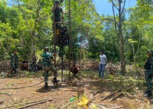 Personel TMMD Lanjutkan Pengeboran Sumur Bor di Desa Maba