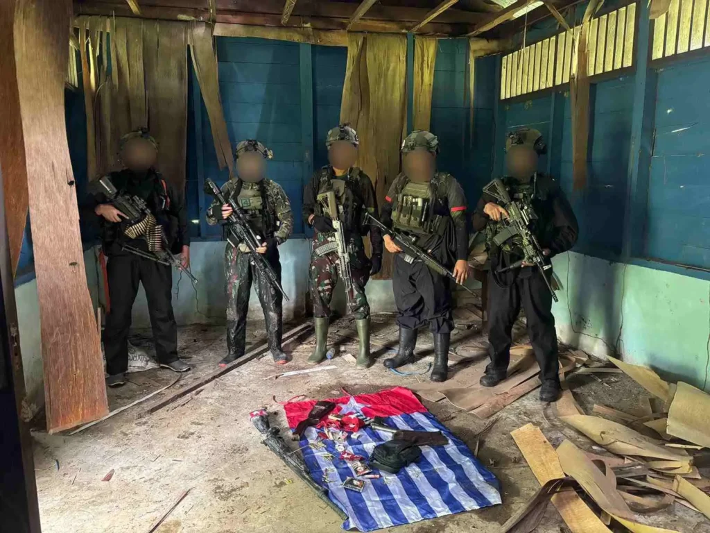 Senjata OPM Disita TNI Papua Tengah Usai Kontak Tembak