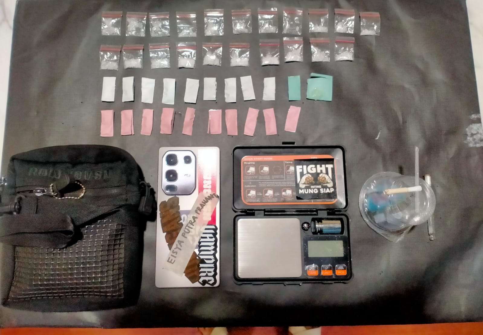 Foto: Barang bukti sabu 21 paket hasil penangkapan pengedar di Lawang
