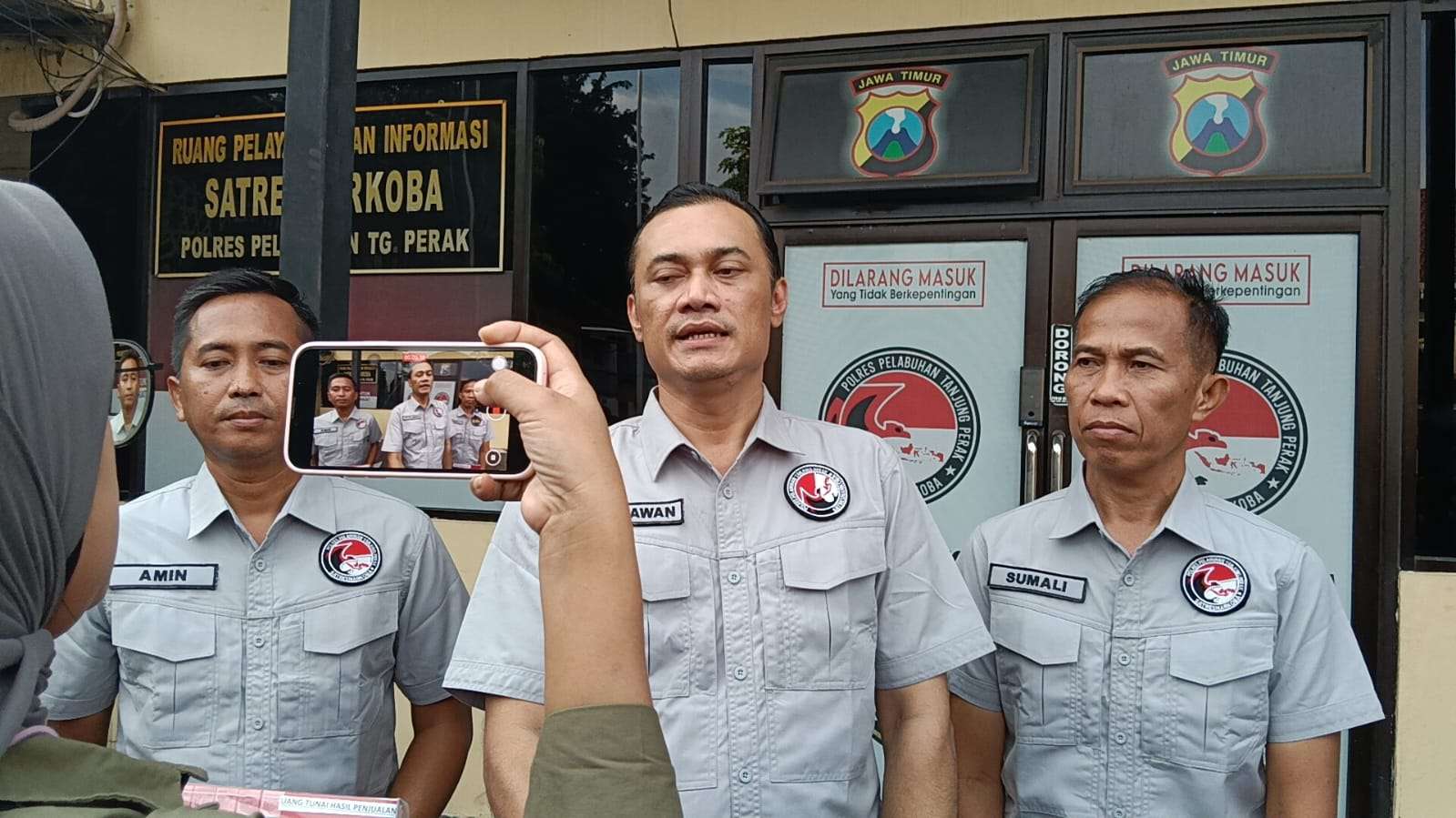 Foto: Kasatresnarkoba Polres Pelabuhan Tanjung Perak, AKP Adik Agus Putrawan,