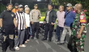 Perkuat Keamanan Lingkungan, Koramil Duren Sawit Gelar Siskamling