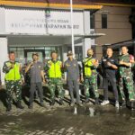 Sinergi Koramil 03/Teluk Pucung dan Linmas Perkuat Keamanan Wilayah Melalui Patroli Rutin