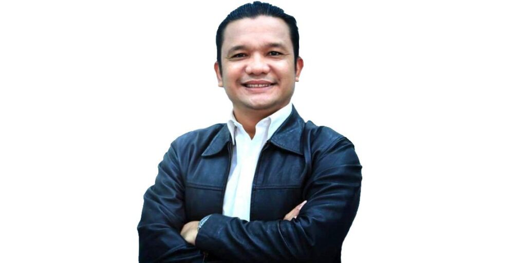 Rolas Sitinjak: Uang Rakyat Habis, Negara Gagal Melindungi Konsumen Sektor Keuangan di Indonesia