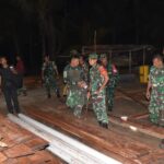 Dansatgas Tinjau Progres Pembangunan TMMD di Kampung Keakwa Pasca Pembukaan Resmi