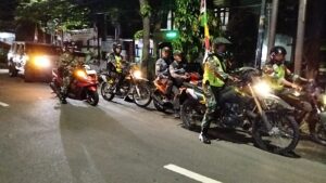 Sinergitas Koramil 01/Kranji Bersama Satpol PP dan Linmas, Patroli Wilayah Demi Keamanan dan Kenyamanan Warga