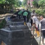 Buka Akses Desa, TNI dan Warga Bangun 10 Jembatan Garuda