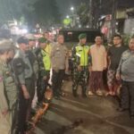 Patroli Sinergitas TNI-Polri dan Linmas, Koramil 05/Bantar Gebang Perkuat Keamanan Wilayah di Malam Hari
