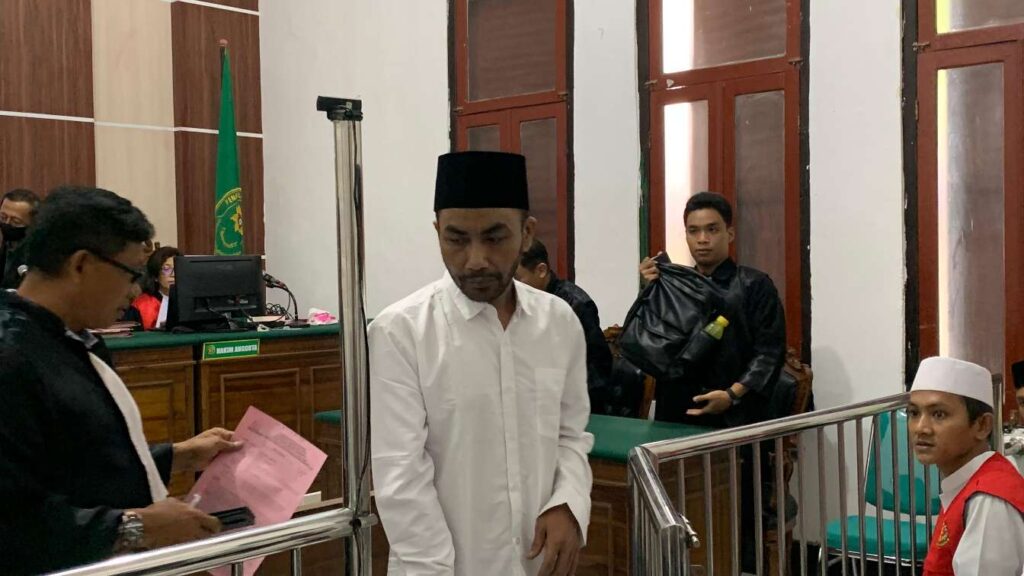 Cinta Berujung Penipuan, Mobil Digadai dan Motor Dijual