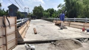 Jembatan BKKD Bogangin Disorot: Spesifikasi Melenceng, Keselamatan Pekerja Dipertaruhkan