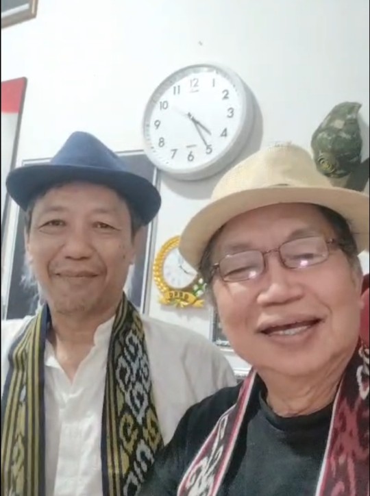 Foto: Go Tjong Ping ketua panita dan Heri, Ketua Gerbang Wirausaha Jawa Timur