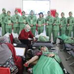 Persit KCK Koorcab Rem 052/PD Jaya Gelar Donor Darah Serentak HUT ke-62 Dharma Pertiwi
