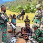 Tiga Warga Distrik Sinak Terluka Akibat Penembakan OPM, Dievakuasi dengan Bantuan TNI dan Warga