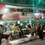 Patroli/Siskamling Komduk Duren Sawit Ditingkatkan, Sinergi TNI dan Warga Jaga Lingkungan Tetap Aman