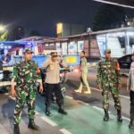 Patroli Malam Terpadu di Matraman, TNI–Polri dan Warga Bersinergi Jaga Keamanan Wilayah