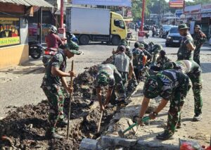 Satgas TMMD Ke-128 Kodim 0507/Bekasi Bangun Drainase, Atasi Genangan Air Pasca Hujan