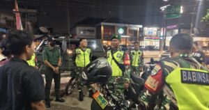 Tak Beri Celah Pada Gangguan Kamtibmas, Koramil 02/Pondok Gede Intensifkan Patroli di Pondok Gede