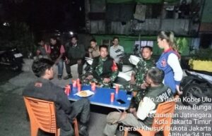 Patroli/Siskamling Keliling, Koramil 01/Jatinegara Perkuat Keamanan Lingkungan