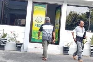 Tanah Oloran Lamongan Dipertanyakan Warga, Kejari Diam