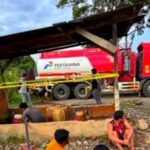 Polda Sumsel Bongkar Gudang Penimbunan BBM Subsidi Ilegal, 14 Orang Ditangkap