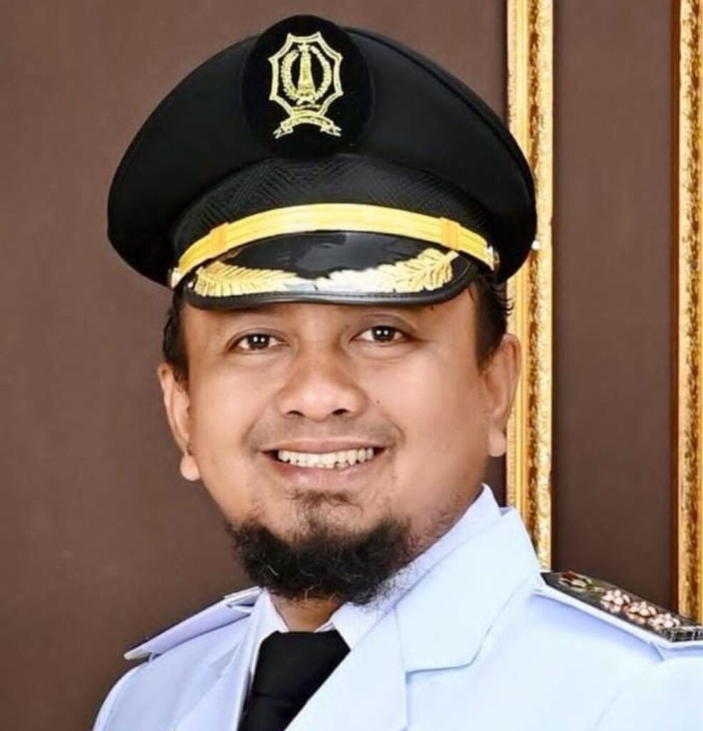 Warga Baureno Dipingpong Antarinstansi, Layanan KK Mandek
