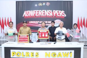 Polres Ngawi Tangkap Dua Pengedar Sabu, Barang Bukti Capai 223 Gram