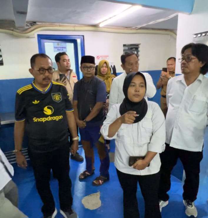 MBG Berujung Petaka, Ratusan Siswa di Surabaya Diduga Keracunan Usai Santap Daging Krengsengan