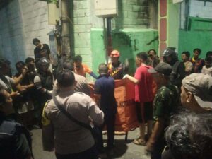 Perempuan Ditemukan Meninggal Mendadak di Tepi Jalan Tambaksari Surabaya