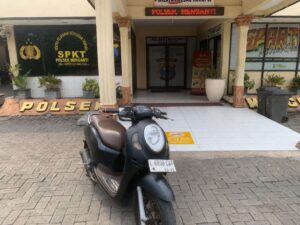 Polisi Tangkap Begal Driver Ojol di Menganti Gresik