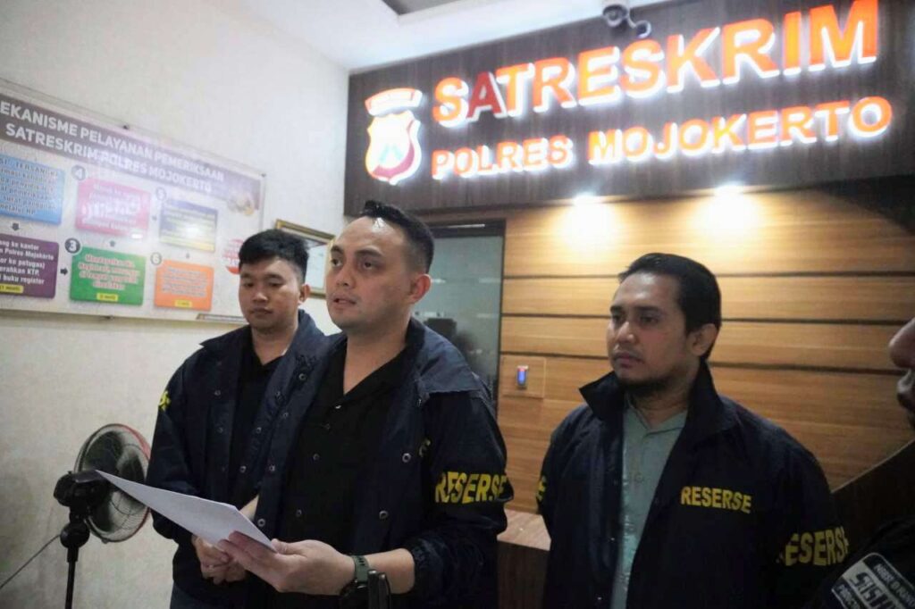 Residivis Bobol Minimarket di Trowulan Mojokerto Ditangkap, Polisi Sita Puluhan Bungkus Rokok