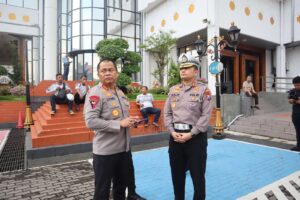 May Day 2026 Surabaya Kondusif, Kapolrestabes Apresiasi Buruh dan Mahasiswa