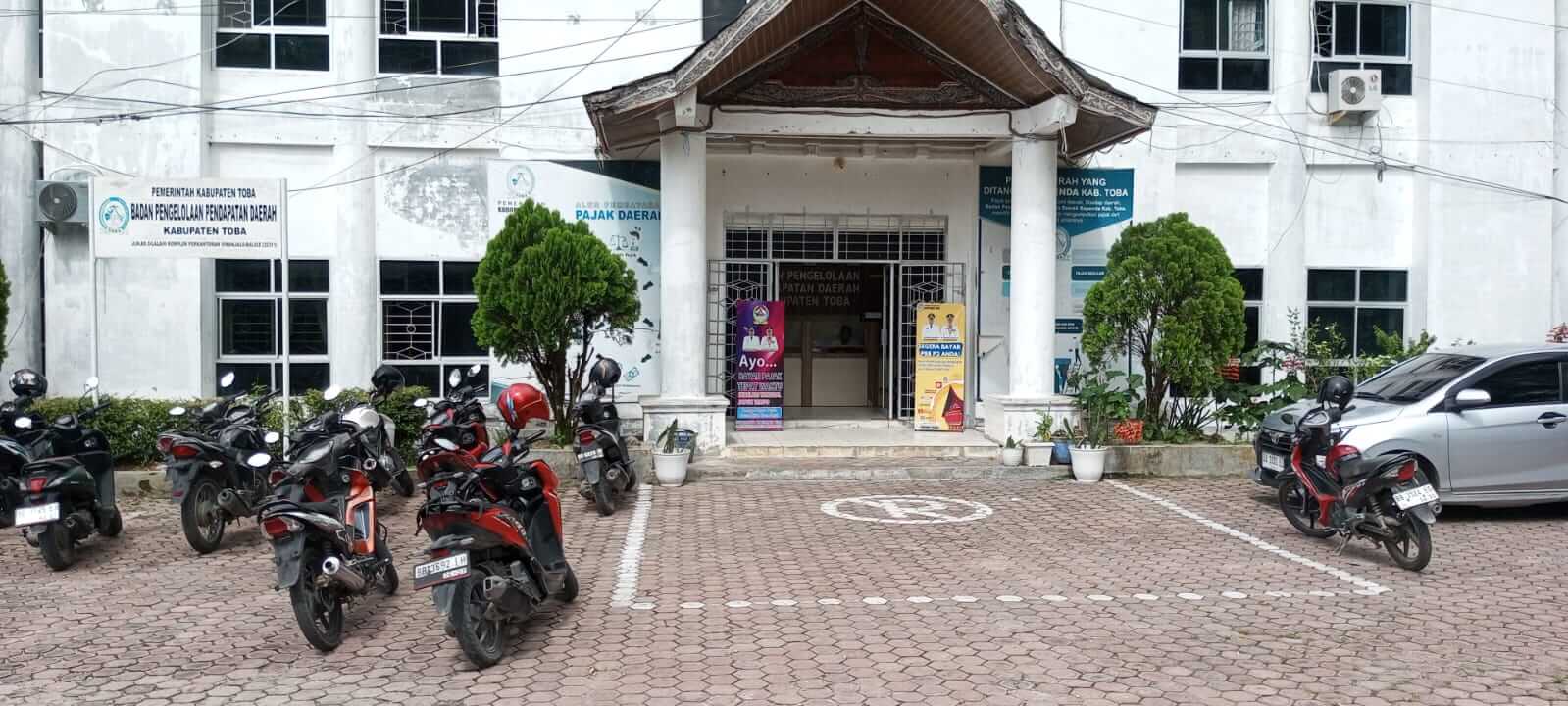 Foto:Kantor Dinas Pendapatan dan Pengelolaan Kabupaten Toba
