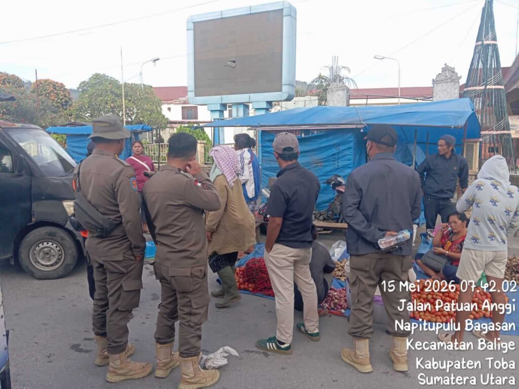Pemkab Toba Tertibkan Terminal Mini, Janji Akomodir Lapak Pedagang
