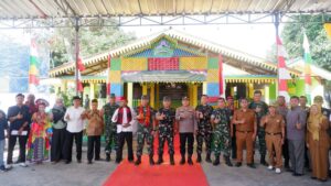 Danramil 05/Bantar Gebang Sambut Tim Penilai Kampung Pancasila Kodam Jaya di Kelurahan Padurenan