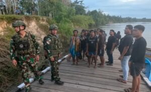 Koops TNI Habema Evakuasi 44 Pendulang Emas dari Gangguan OPM di Pegunungan Bintang
