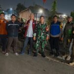 Koramil Cipayung Gelar Patroli Bersama Komduk Ciptakan Wilayah Aman dan Kondusif