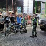 Koramil 02/Pondok Gede dan Polsek Pondok Gede Gelar Patroli Malam Antisipasi Kejahatan Pada Wilayah Rawan